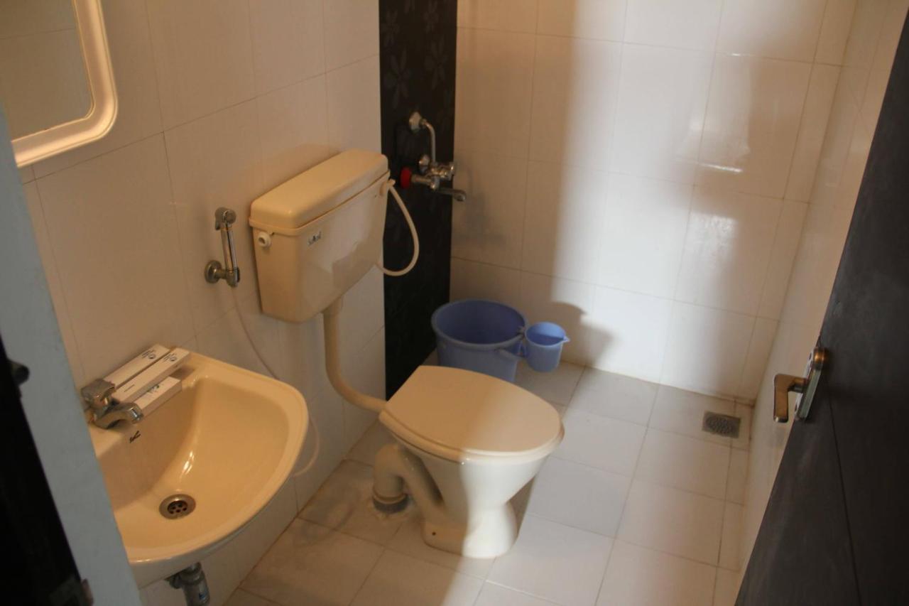 Seaqueen Residency Chennai Exterior foto