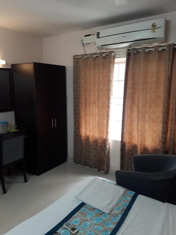 Seaqueen Residency Chennai Exterior foto